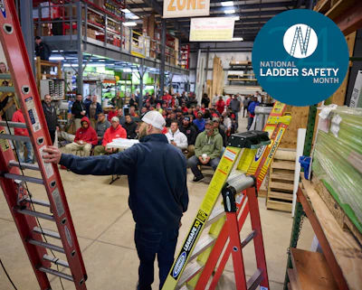 Topics covered include single and extension, articulated, mobile, and stepladders, with courses available in English or Spanish.