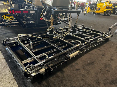 Etnyre International showcasing its new product at World of Asphalt