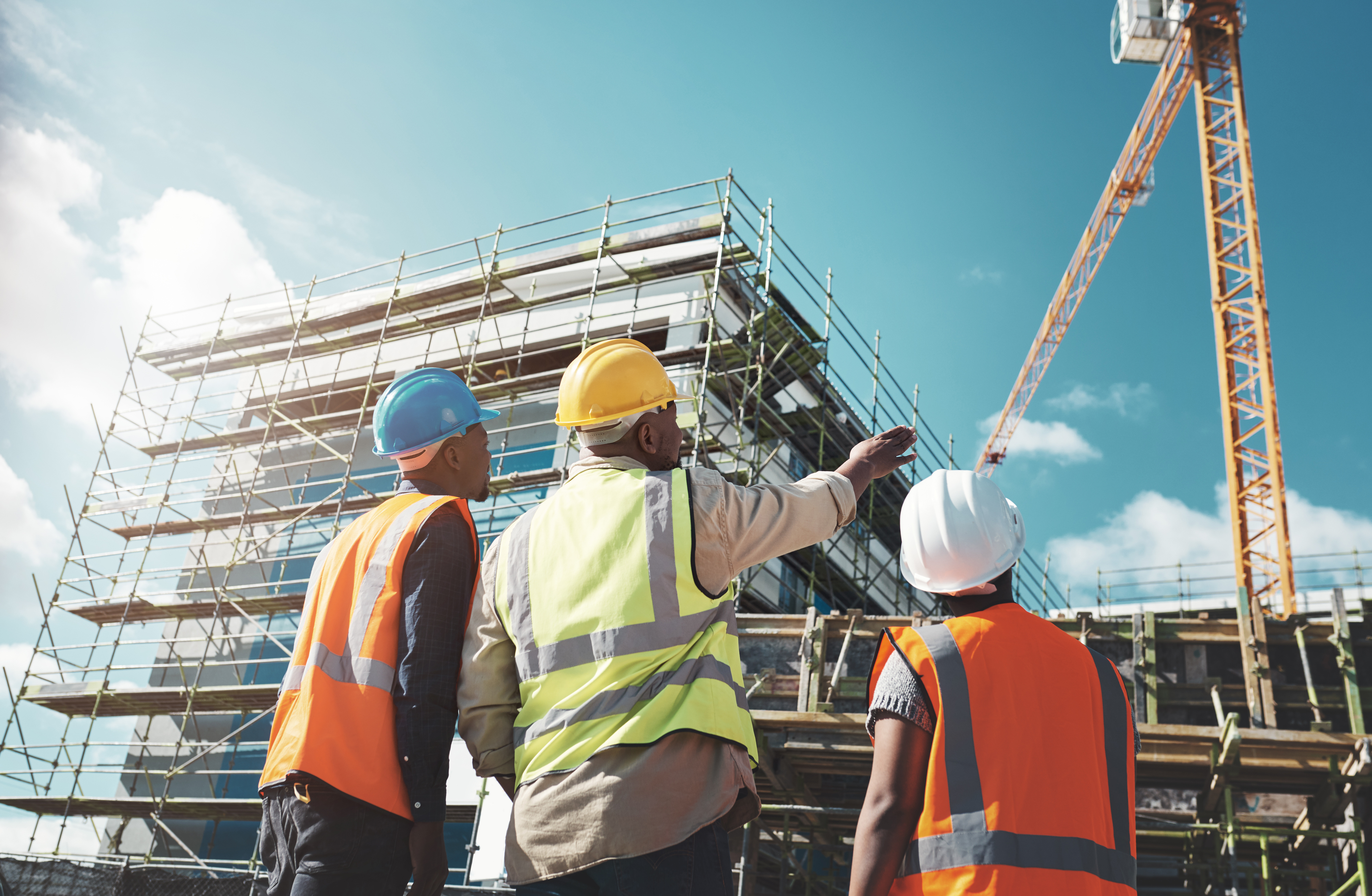 Whether it's support with succession planning or effective people management, its experts are uniquely positioned to skillfully guide contractors in harmonizing their personal, operational, and financial strategies.