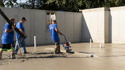MARSHALLTOWN Speed Striker 2.0 Power Screed