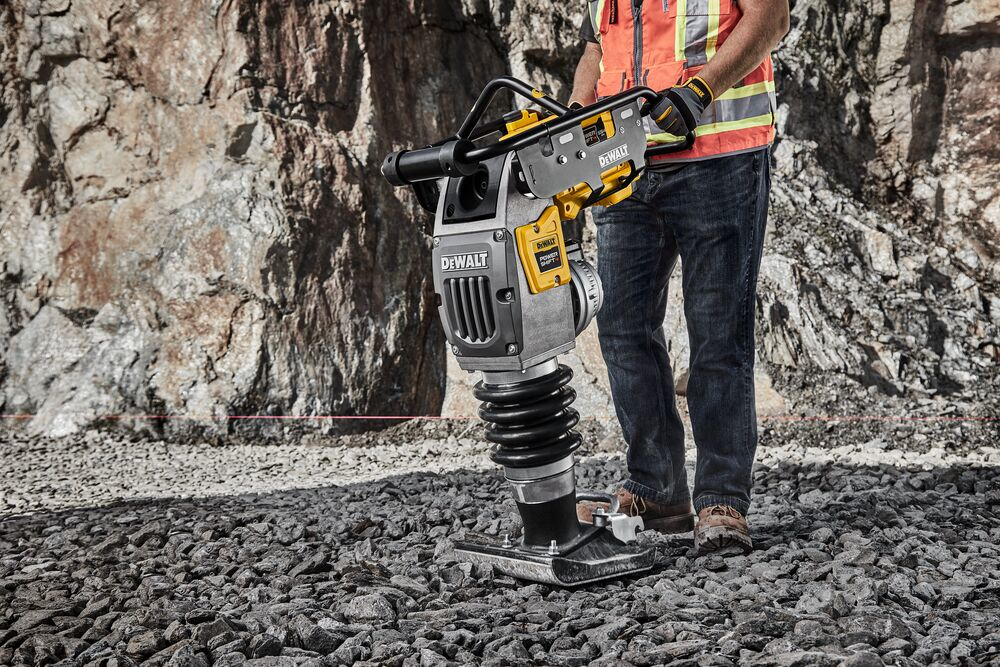 The POWERSHIFT Rammer features 2,660 ft. lbs. of impact force with antivibration insulators and mounted controls on the two-position handle.