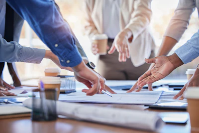 Get a proper guide for forming an in-house construction execution workforce for your construction business.