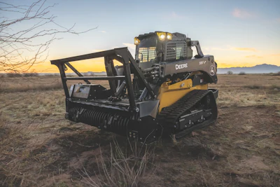 Equipped with a 114.7-hp Yanmar engine, the 335 P-Tier features a new one-piece cab design and operating power.