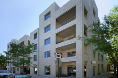 Structural Thermal Breaks Key to Concrete Walkways