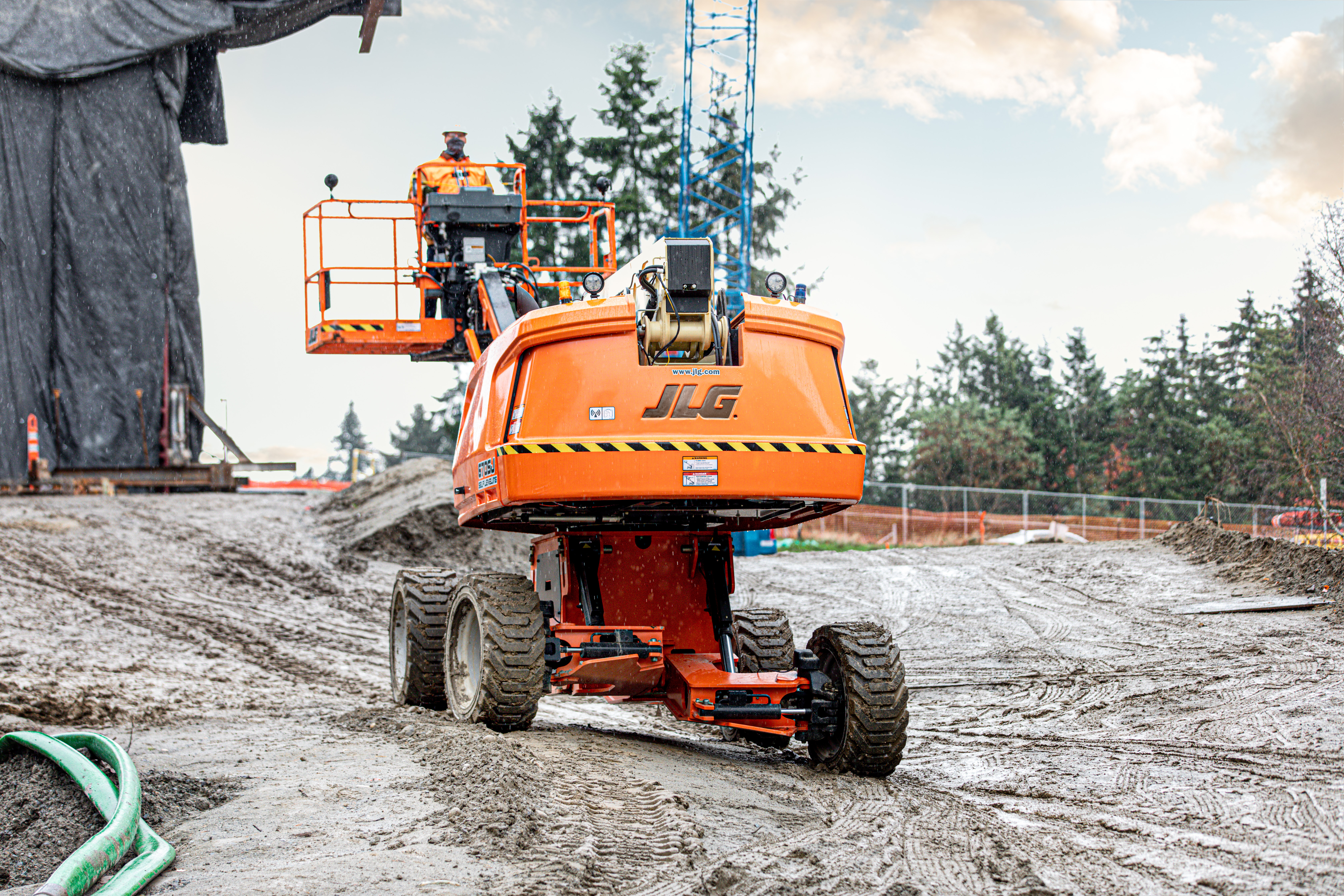 As the construction industry embraces connectivity, safety and end-user input, lift equipment manufacturers will continue to improve machines to optimize operation and productivity.