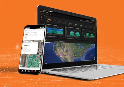 SL CONNECT users can monitor their machines on different worksites using a phone, tablet or computer.