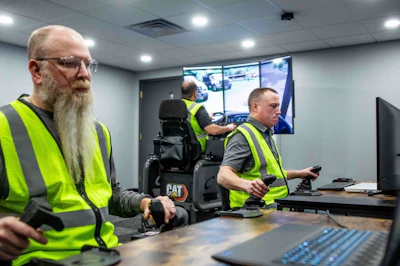 The new training package allows up to nine learners to operate dozers, excavators and articulated trucks simultaneously in the same virtual environment.