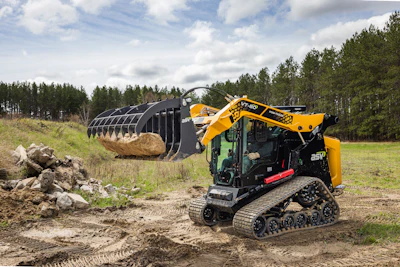 Powered by a 74-hp Tier-4 Final Yanmar engine, the 8,955-lb. VT-80 and 9,645-lb. VT-80 Forestry offer a 2,800-lb. rated operating capacity.