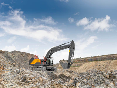 Volvo EC300.
