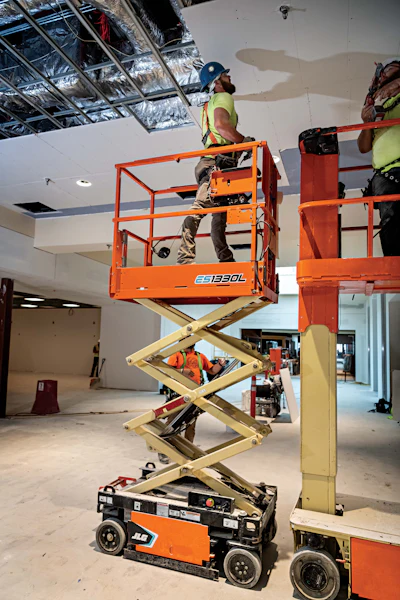 Jlg Indy23 Day02 B 220 Cmyk 03