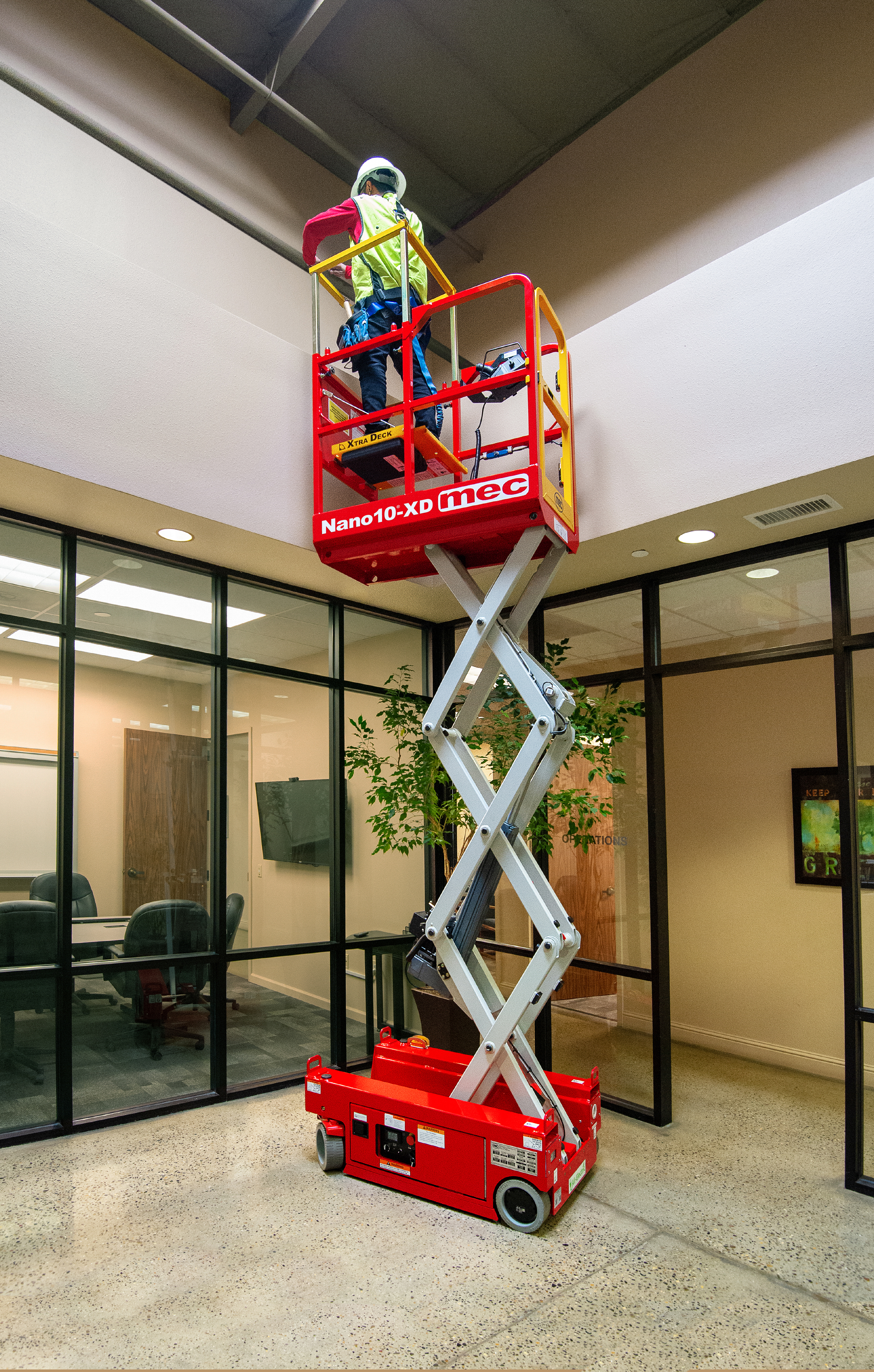 The MEC NANO10-XD lightweight scissor lift.