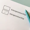 Checklist comparing entrepreneurship and intrapreneurship, with intrapreneurship selected