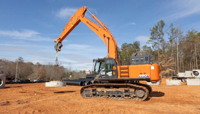 The Youngest Hitachi Operator In Training(2)